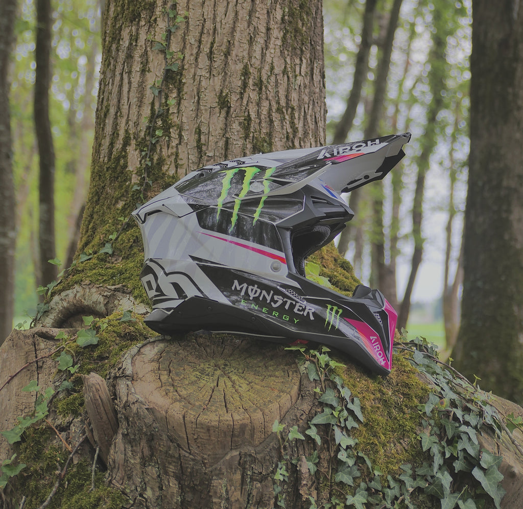 Détail du kit déco casque motocross RBT Visuals