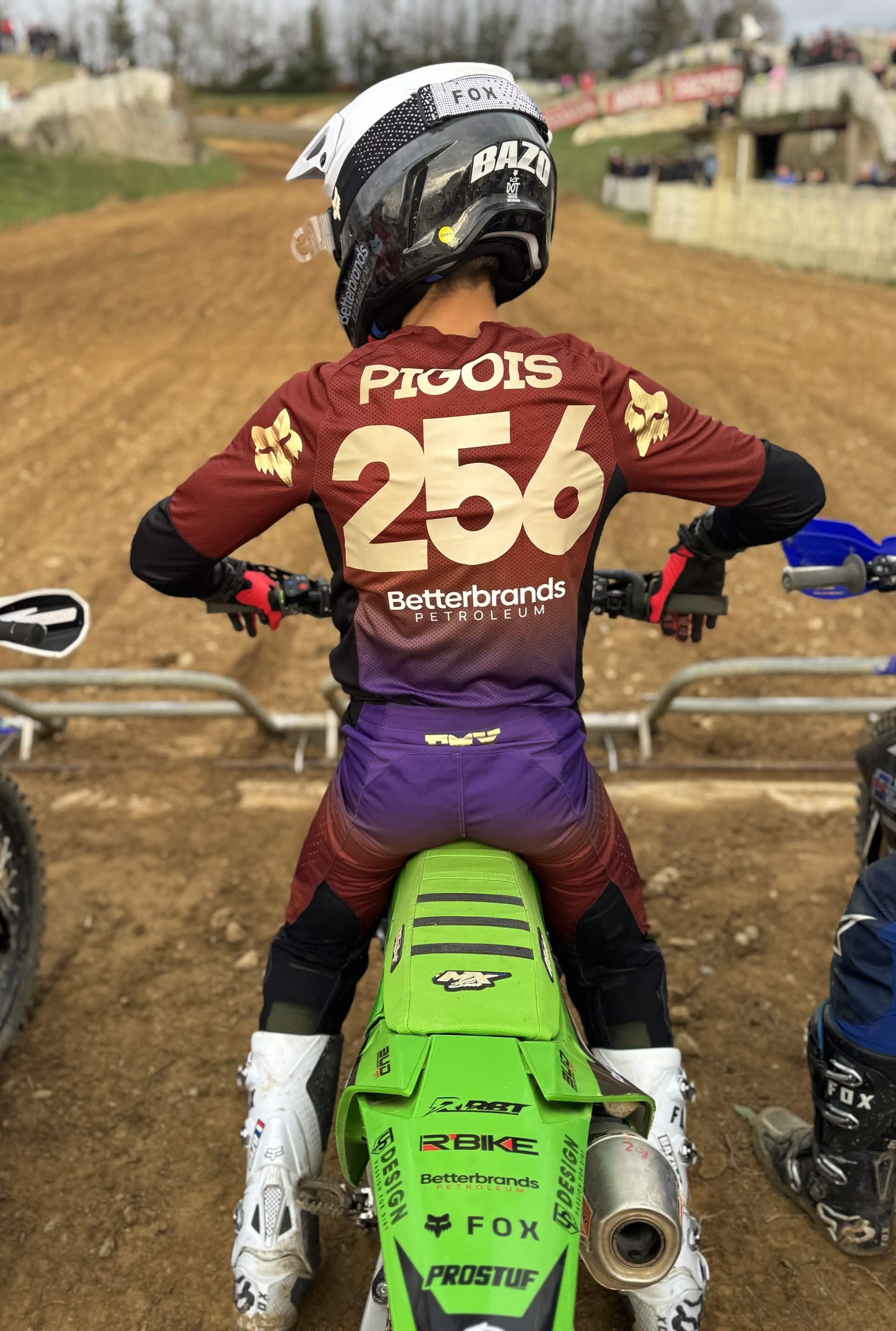 Exemple de flocage maillot personnalisé RBT Visuals